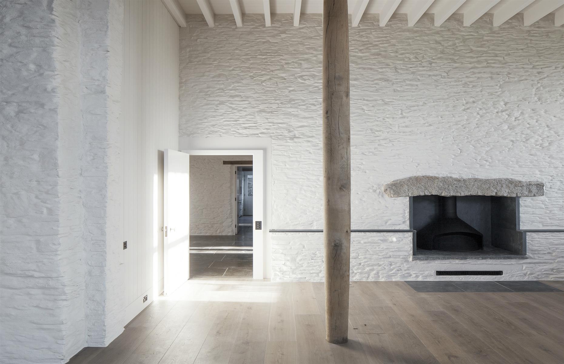 Coastal House by 6a architects, Devon 